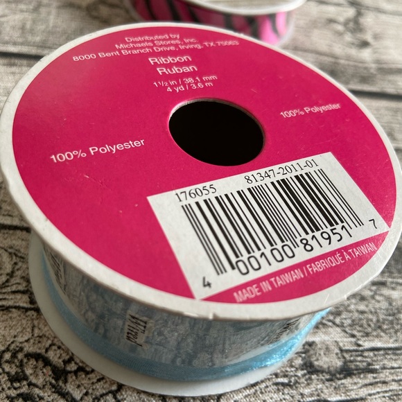 All x $25. NWT! Ribbon spools, different designs. New in packaging. $5 each - Picture 9 of 16